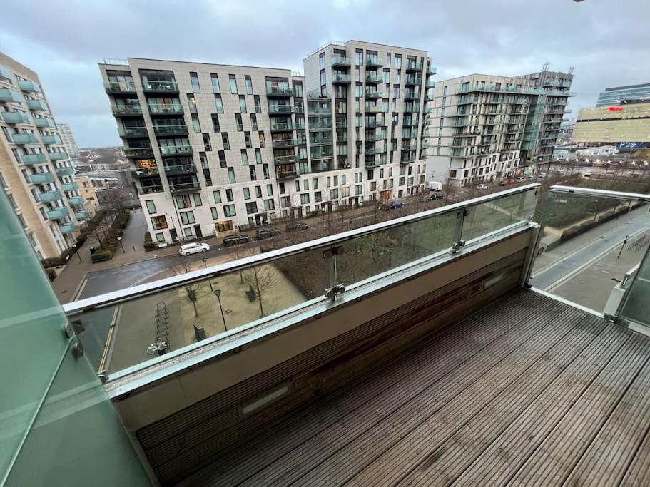 Apartament Modern 2 Bed - Olympic Park Stratford Londyn Zewnętrze zdjęcie